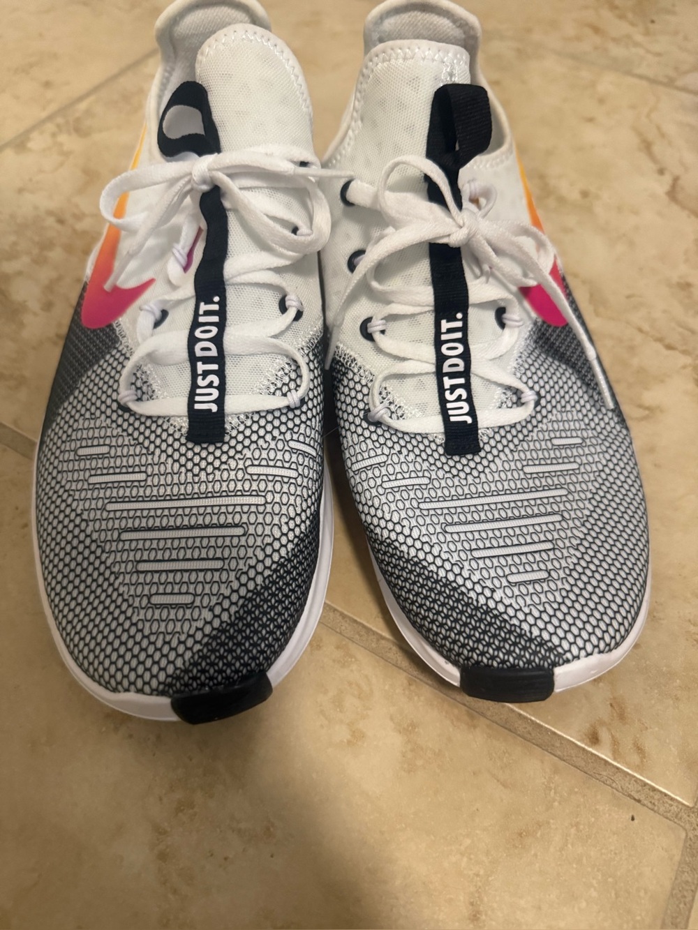 Nike Women's TR 8  White laser fuschia Running Shoes with Pink Swoosh 10.5